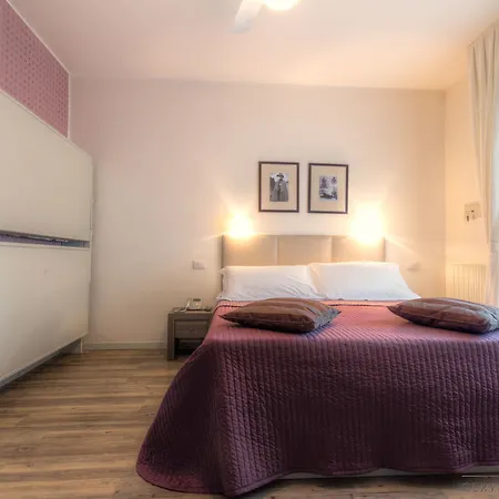 Miramare Hotel 4*